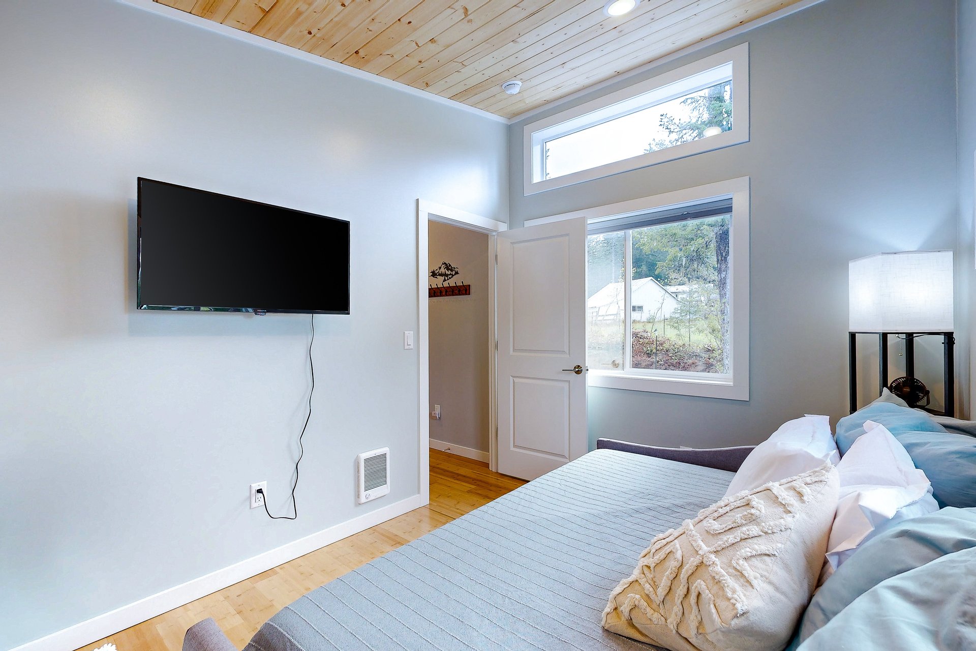 Second bedroom with TV and closet