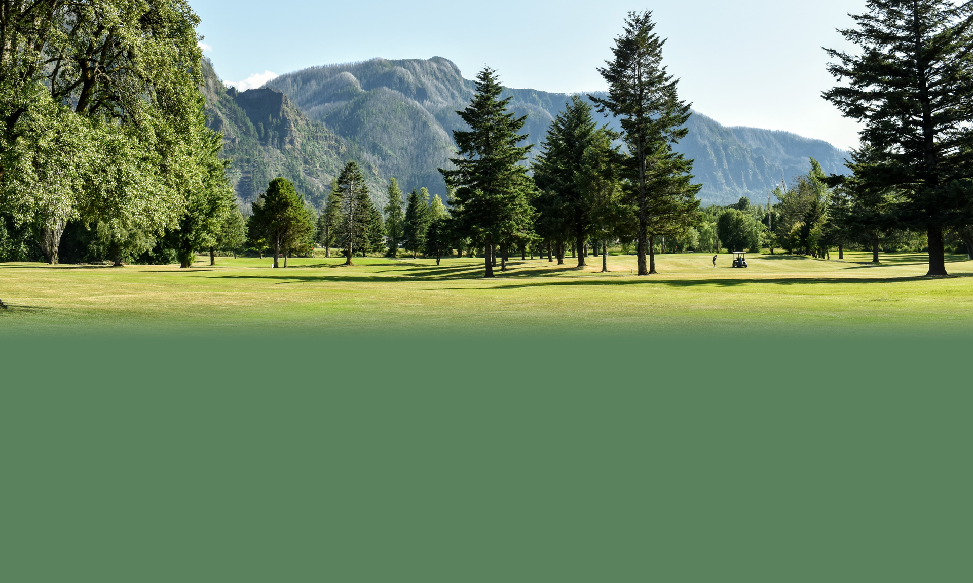 Beacon Rock Golf Course - scenic 9-hole course with Columbia River Gorge views